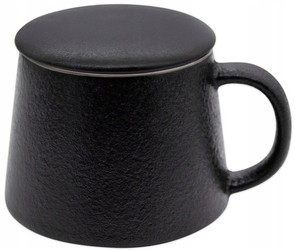 Ceramiczny kubek z zaparaczem, Czarny - 375ml